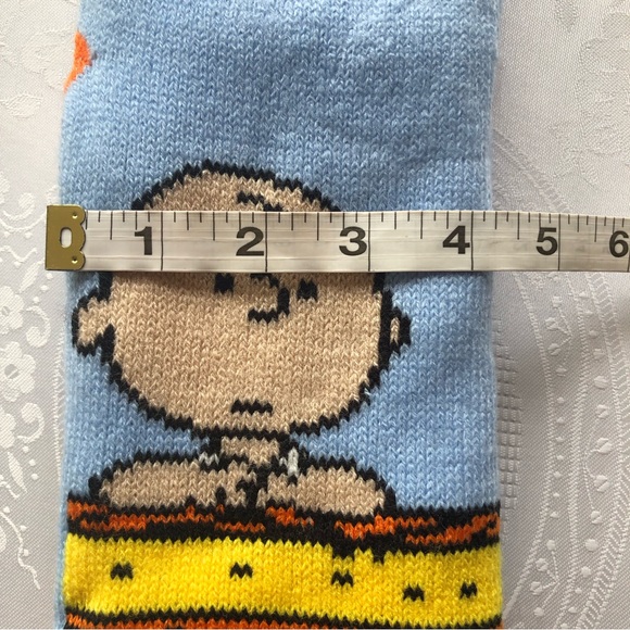 Peanuts Snoopy Sherpa Lined Women’s Winter Slipper Socks OSFM Warm Soft snuggly - Picture 6 of 16
